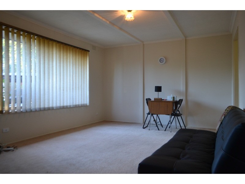 2/14 Newman  Road, Mooroolbark VIC 3138