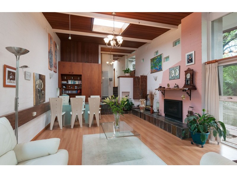1 Laird Street, Croydon VIC 3136