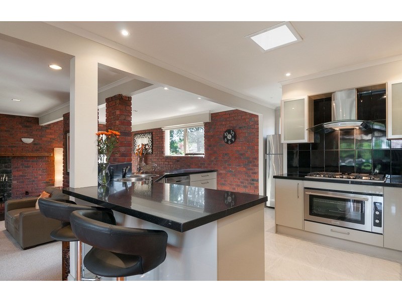 46 Sevenoaks Avenue, Croydon VIC 3136