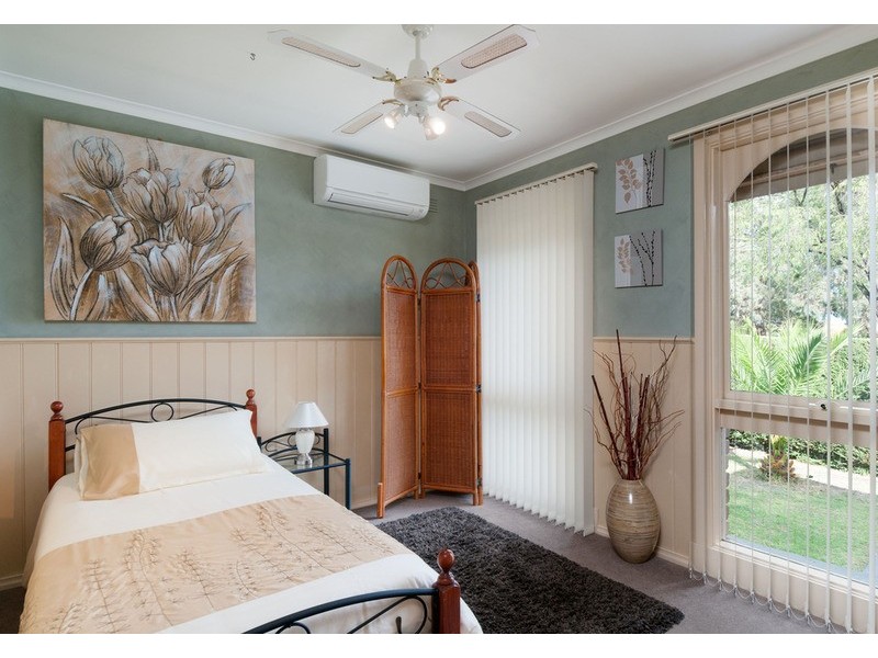 46 Sevenoaks Avenue, Croydon VIC 3136