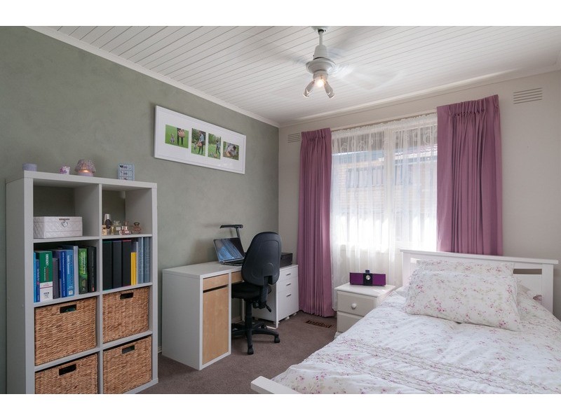 46 Sevenoaks Avenue, Croydon VIC 3136