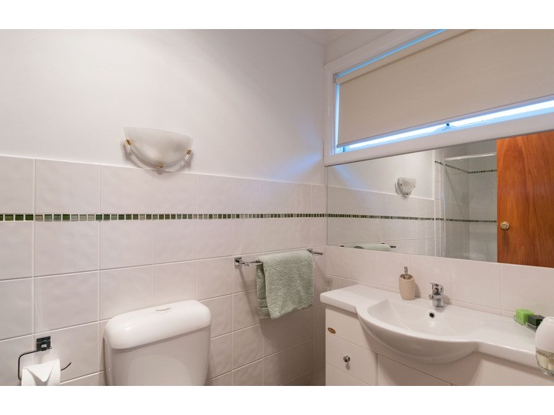 46 Sevenoaks Avenue, Croydon VIC 3136