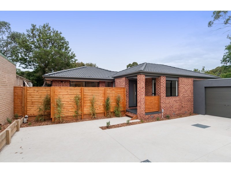 11a Macmillan Street, Mooroolbark VIC 3138