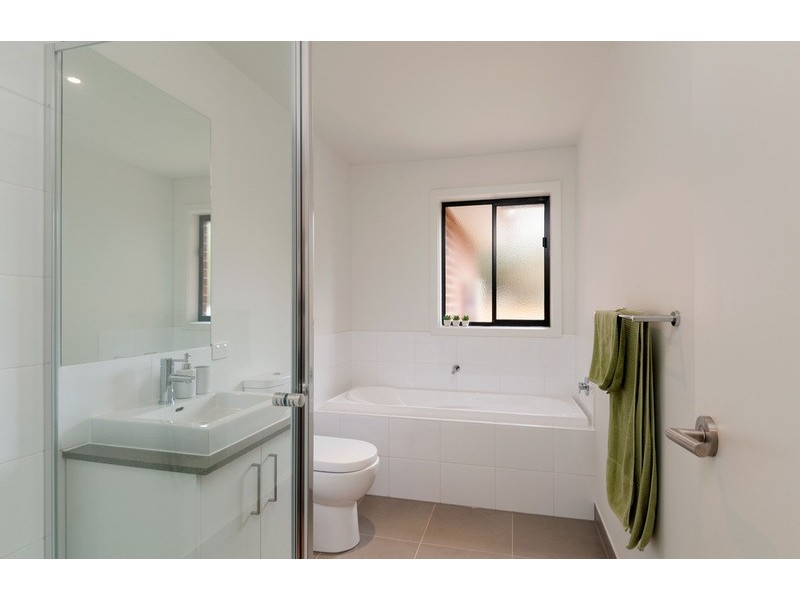 11a Macmillan Street, Mooroolbark VIC 3138