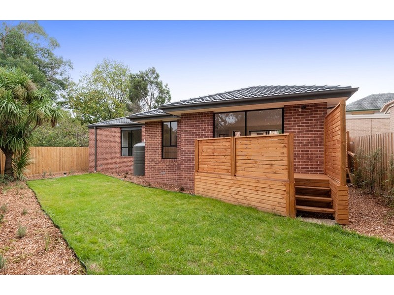 11a Macmillan Street, Mooroolbark VIC 3138