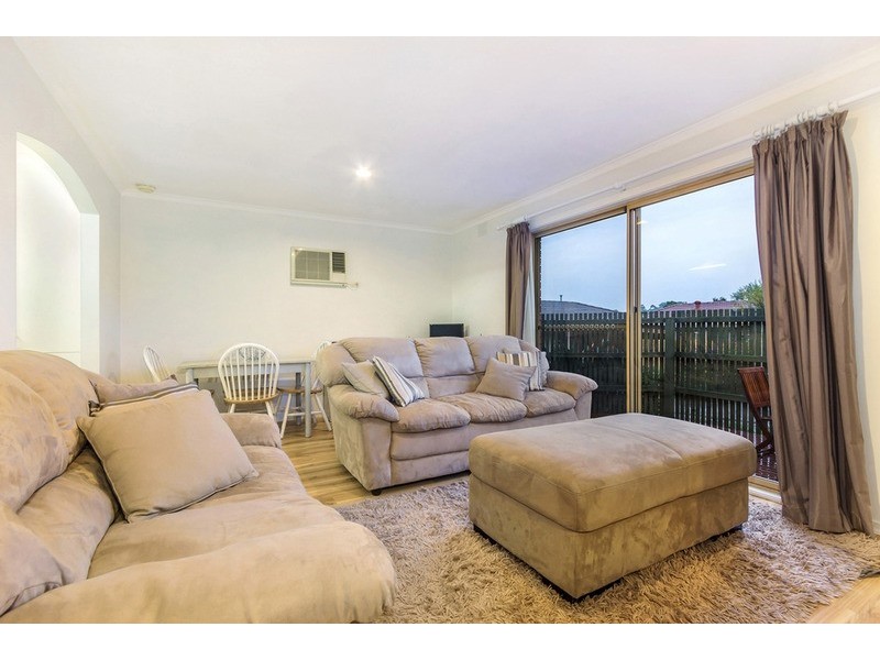 4/237-239 Hull Road, Mooroolbark VIC 3138