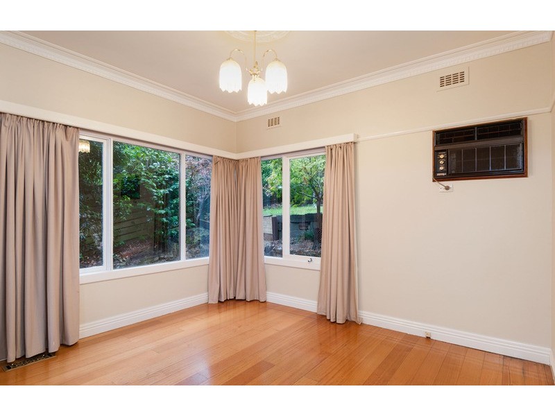 1038 Mt Dandenong Tourist Road, Montrose VIC 3765