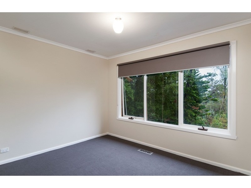 1038 Mt Dandenong Tourist Road, Montrose VIC 3765