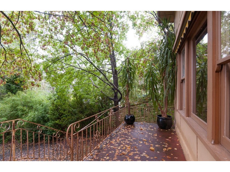 1038 Mt Dandenong Tourist Road, Montrose VIC 3765