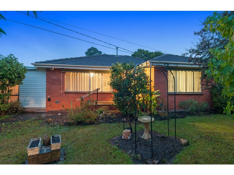 44 Blackburn Road, Mooroolbark VIC 3138