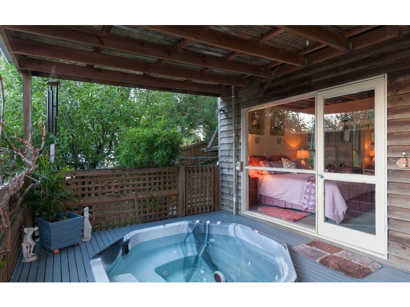 81 Charles Road, Lilydale VIC 3140