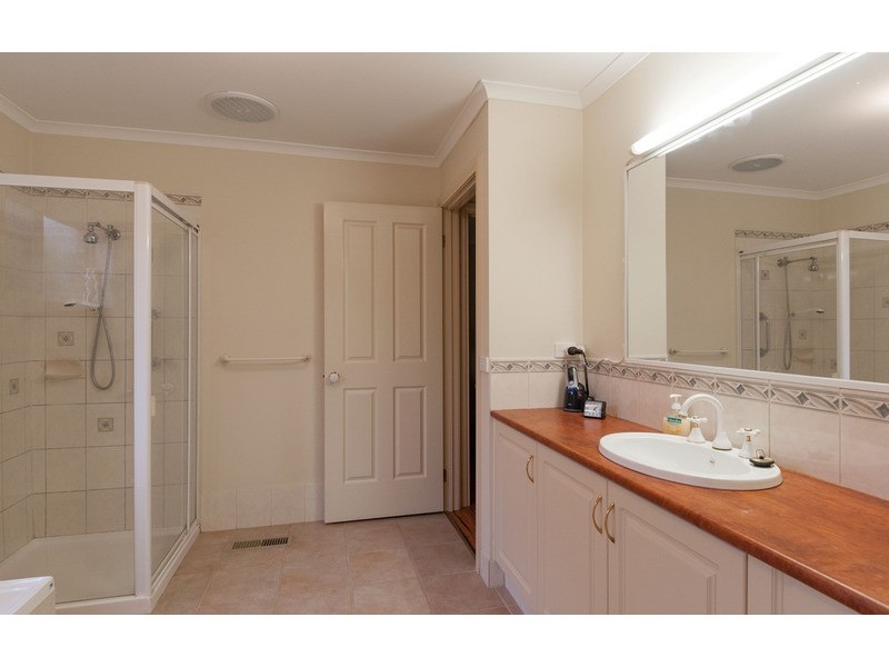 4/21 Surrey Road, Croydon VIC 3136