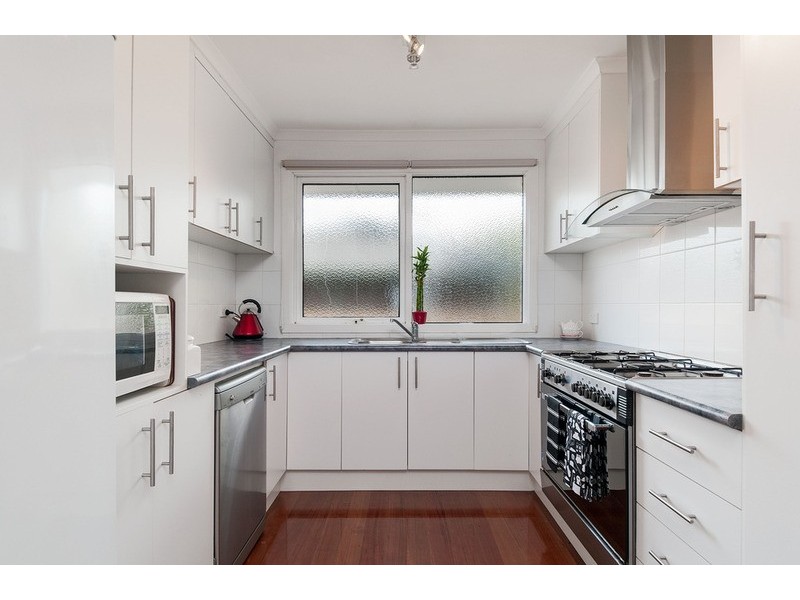 16 Lade Avenue, Kilsyth VIC 3137