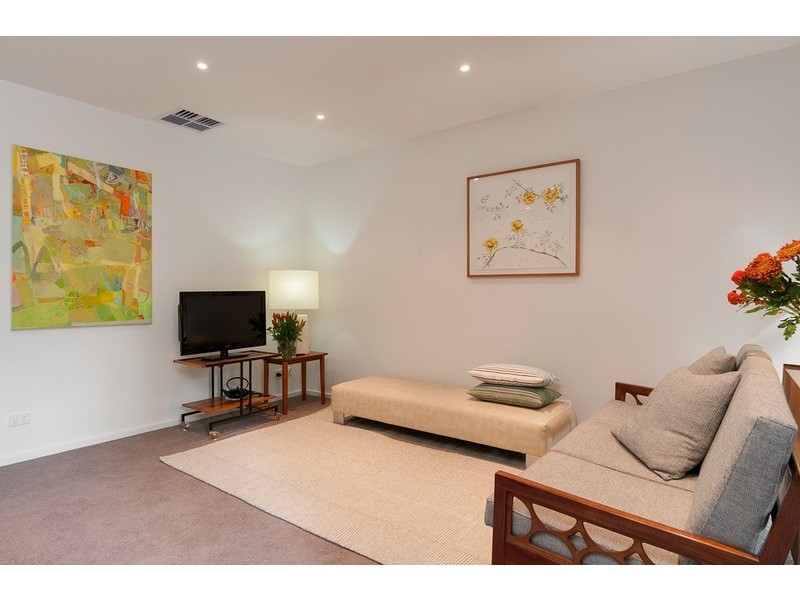 24 Elms Road, Mooroolbark VIC 3138