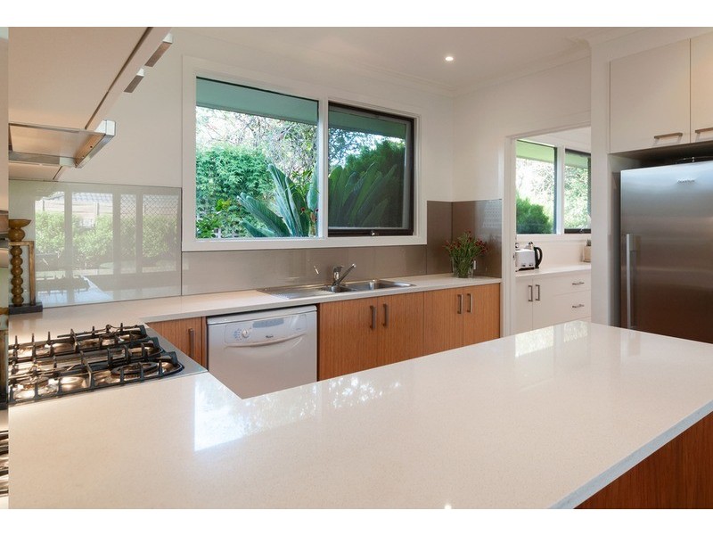 24 Elms Road, Mooroolbark VIC 3138