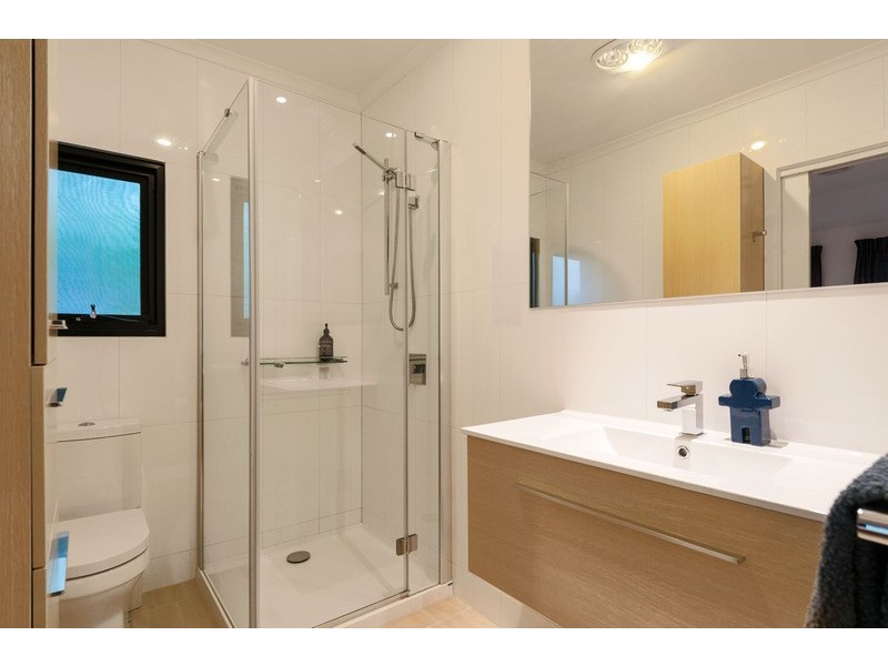 24 Elms Road, Mooroolbark VIC 3138