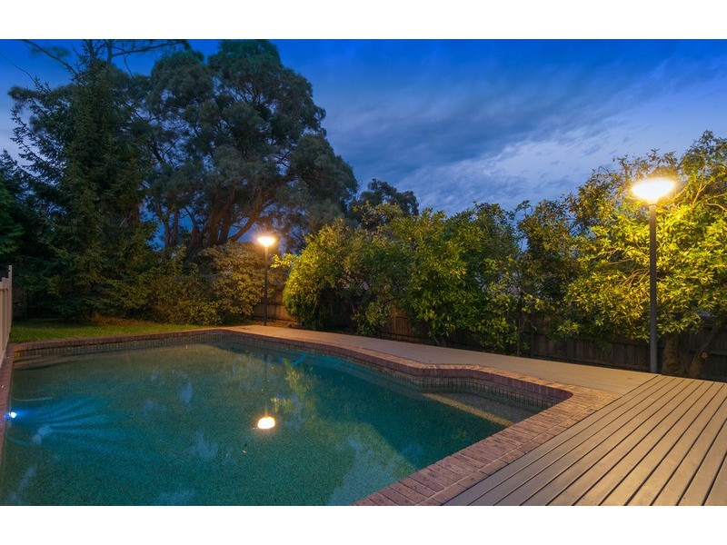 24 Elms Road, Mooroolbark VIC 3138