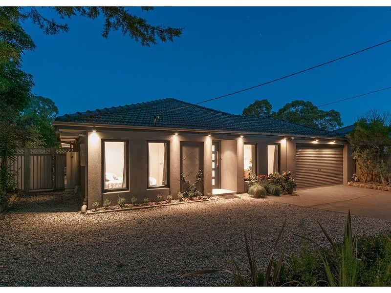 24 Elms Road, Mooroolbark VIC 3138