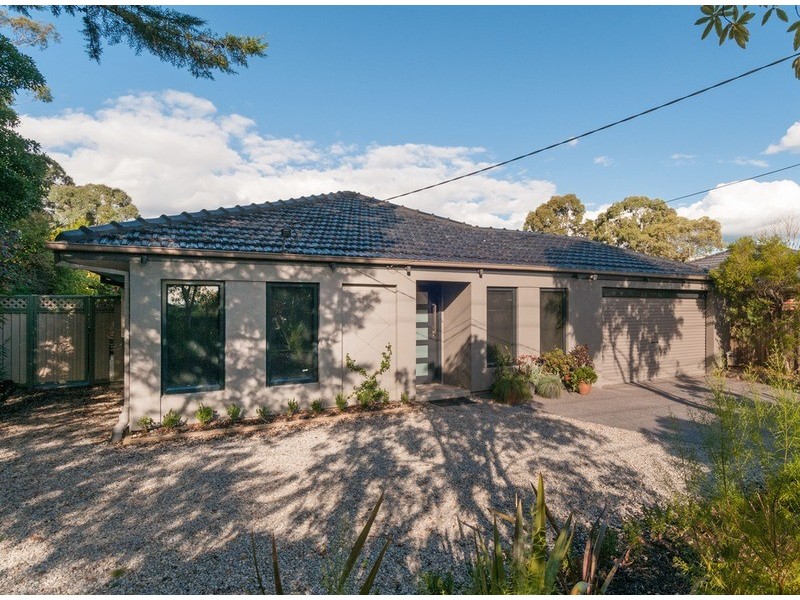 24 Elms Road, Mooroolbark VIC 3138