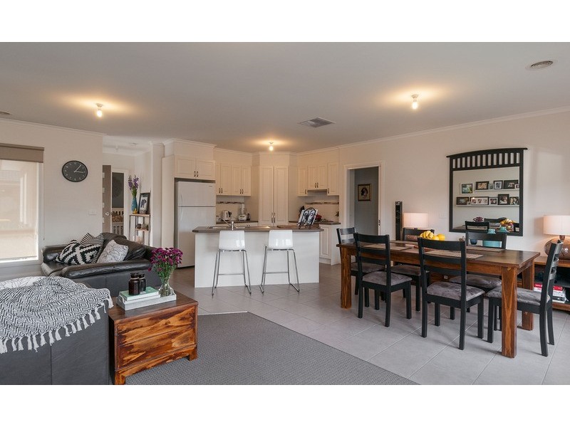 26a Kipling Avenue, Mooroolbark VIC 3138