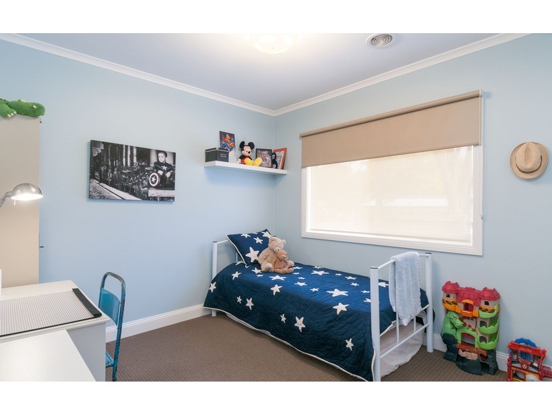 26a Kipling Avenue, Mooroolbark VIC 3138