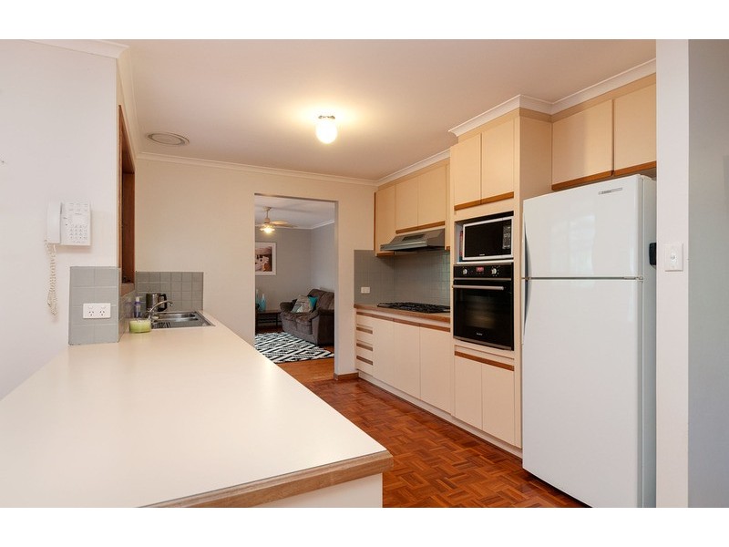 22 Nangathan Way, Croydon North VIC 3136