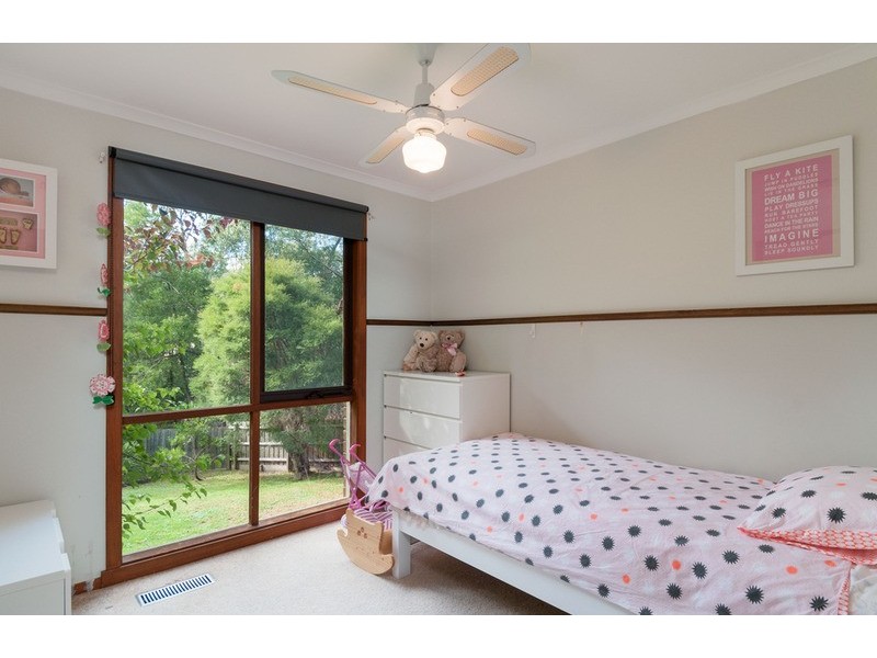 22 Nangathan Way, Croydon North VIC 3136
