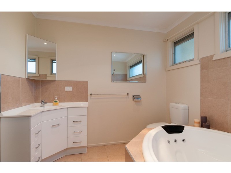 83 Charles Road, Lilydale VIC 3140