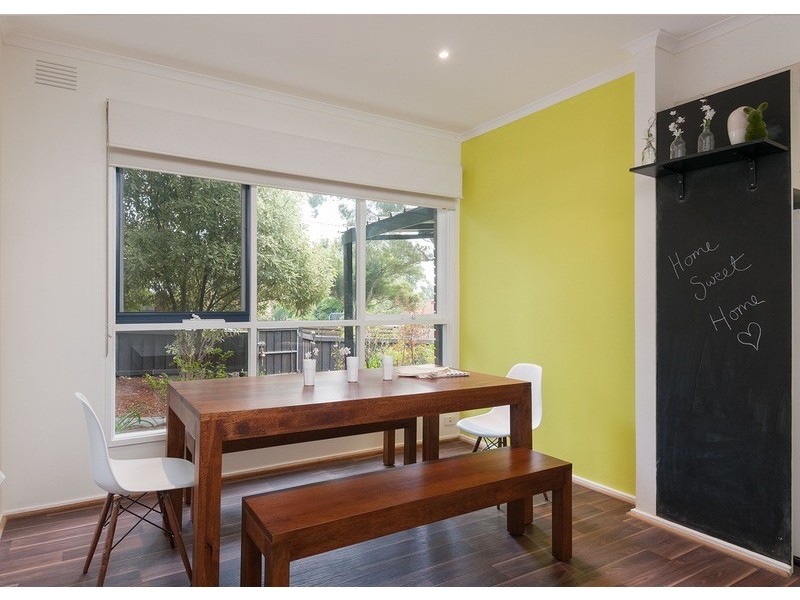 2 Levendale Avenue, Mooroolbark VIC 3138