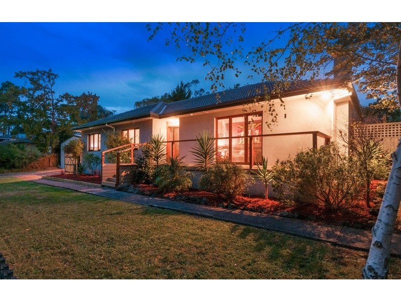 152 Lincoln Road, Croydon VIC 3136