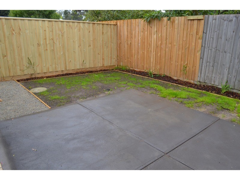 33 Tanika Circuit, Croydon VIC 3136
