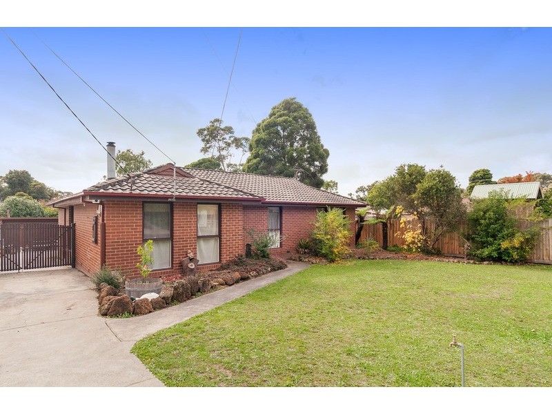 60 Lancaster Road, Mooroolbark VIC 3138