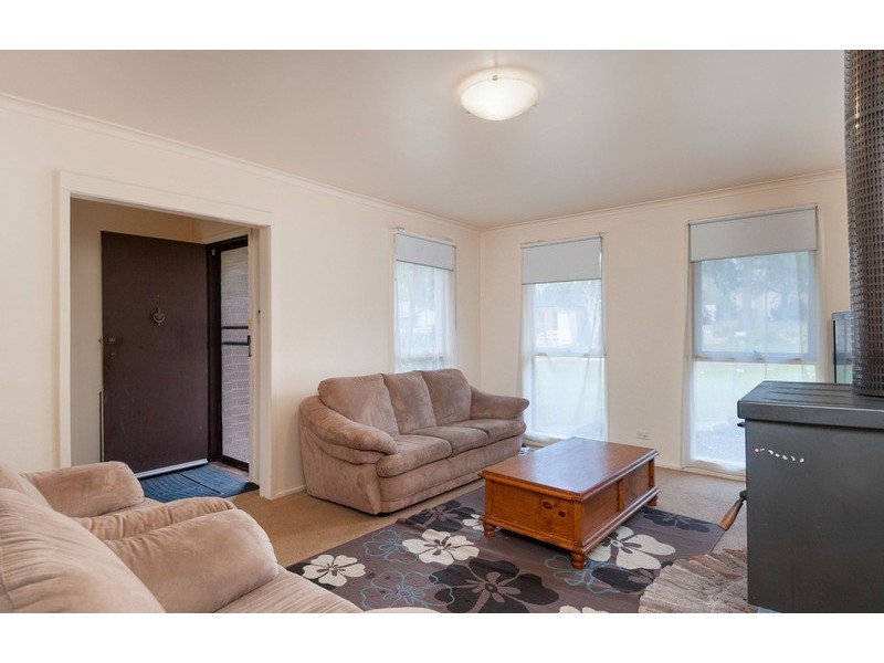60 Lancaster Road, Mooroolbark VIC 3138