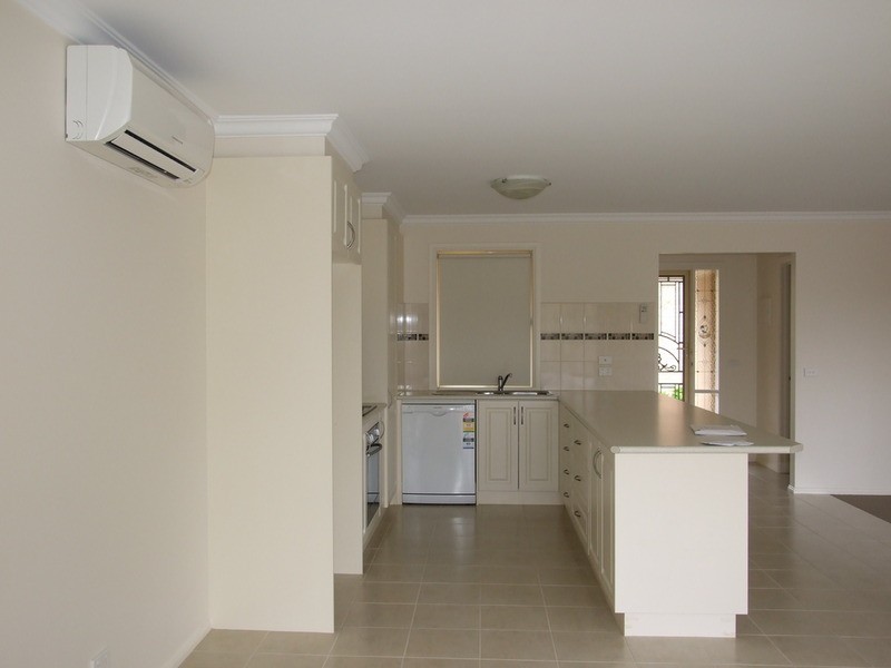 3/12 Felix  Grove, Mooroolbark VIC 3138