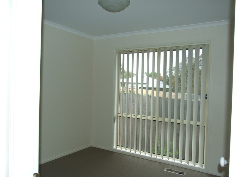 3/12 Felix  Grove, Mooroolbark VIC 3138