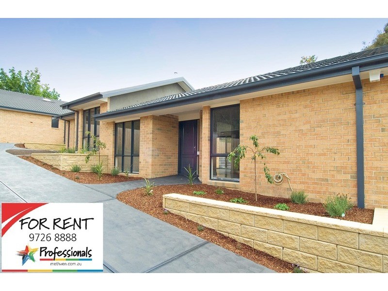 2/5 Humber Road, Croydon VIC 3136