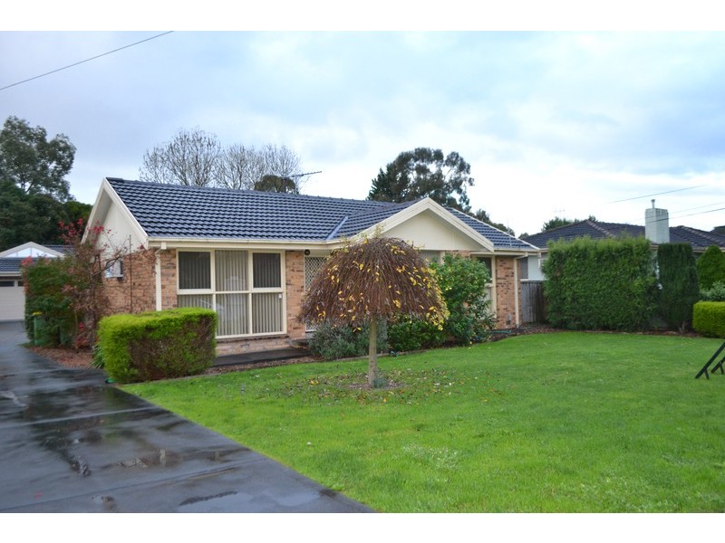 1/73 Cardigan  Road, Mooroolbark VIC 3138