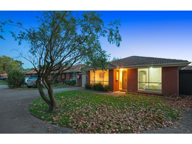 2/275 Canterbury Road, Bayswater North VIC 3153
