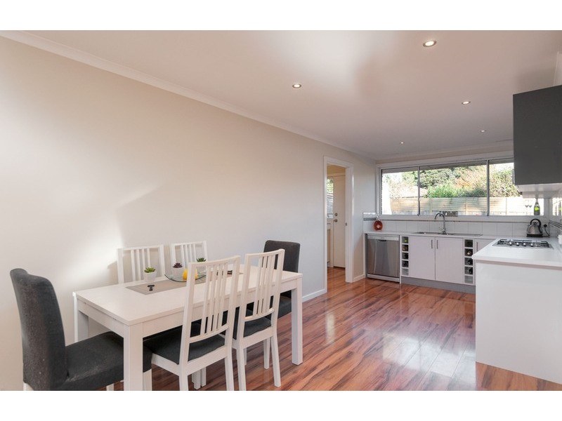 2/275 Canterbury Road, Bayswater North VIC 3153