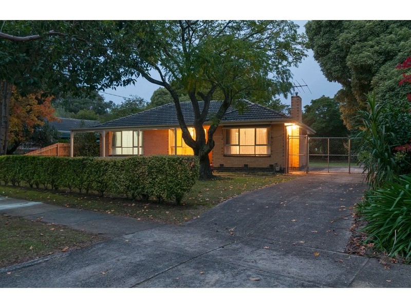 7 Wickham Road, Croydon VIC 3136