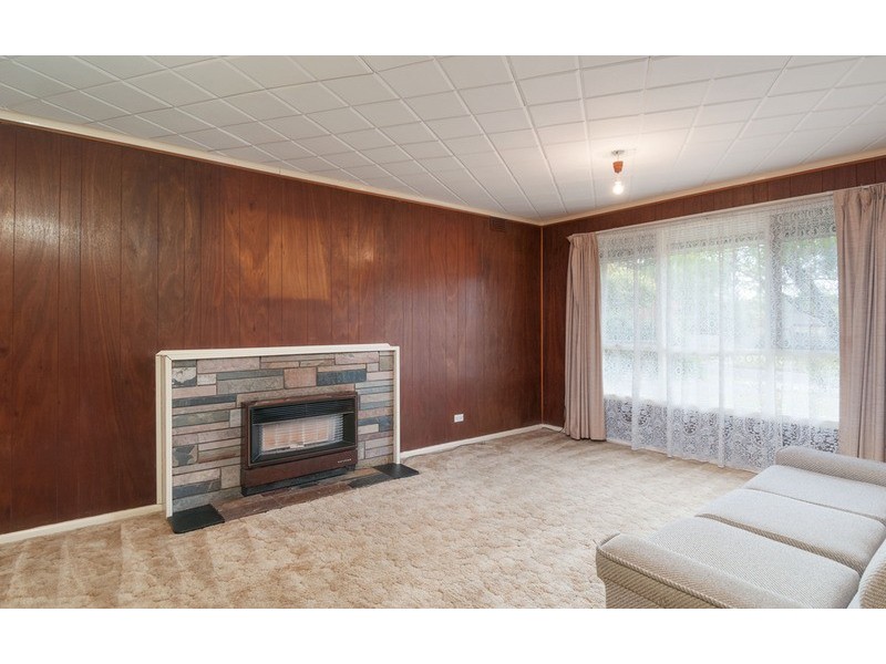 7 Wickham Road, Croydon VIC 3136