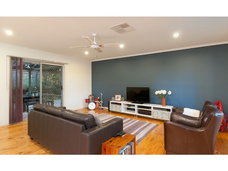 13 Tiffany Court, Montrose VIC 3765