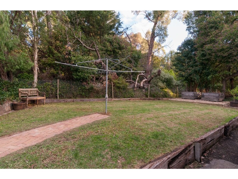 13 Tiffany Court, Montrose VIC 3765