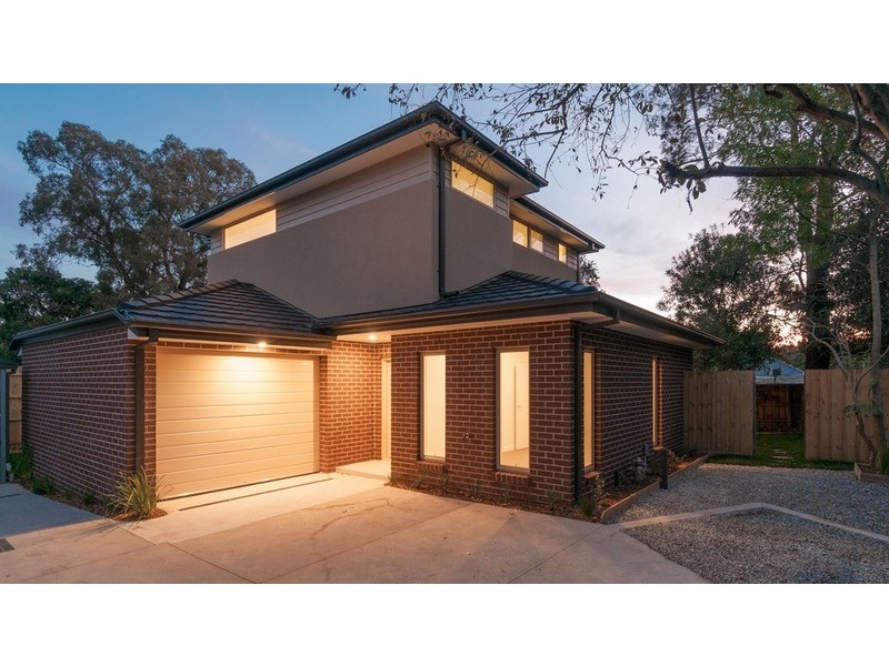 7a Dixon Avenue, Croydon VIC 3136