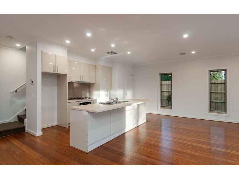 7a Dixon Avenue, Croydon VIC 3136