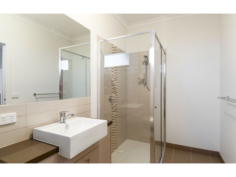 7a Dixon Avenue, Croydon VIC 3136