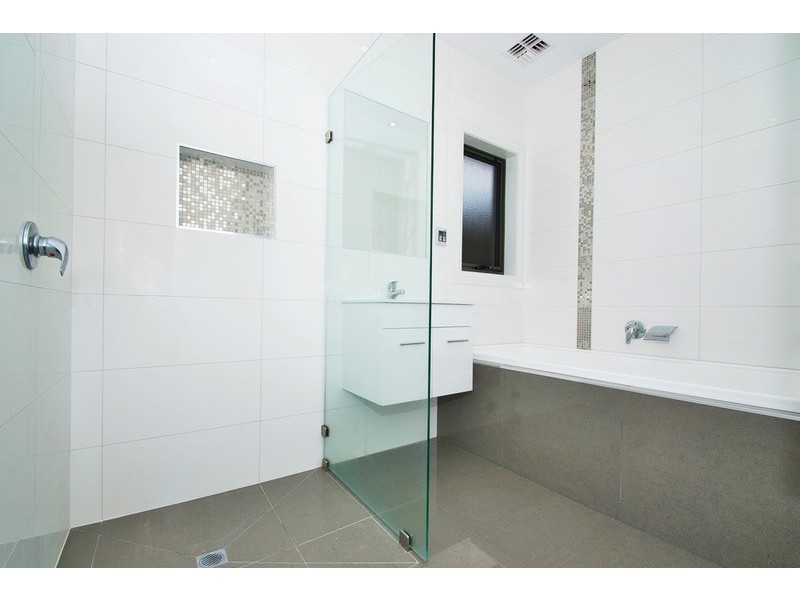 40a Club Point Drive, Chirnside Park VIC 3116