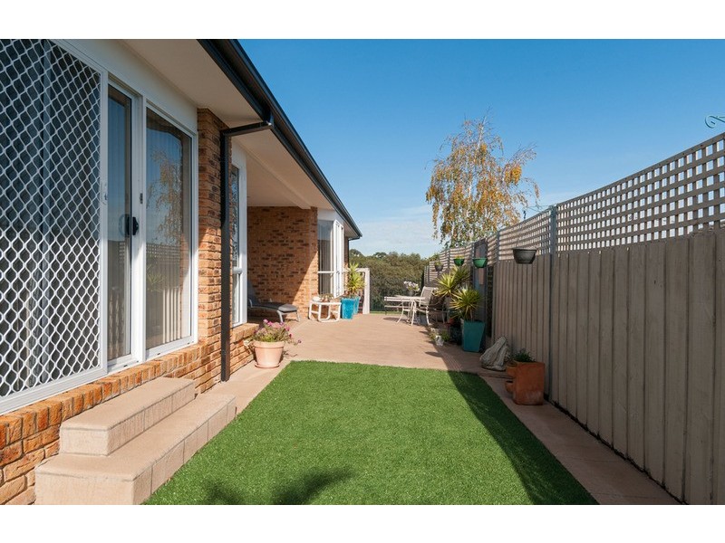17 Neryl Court, Mooroolbark VIC 3138
