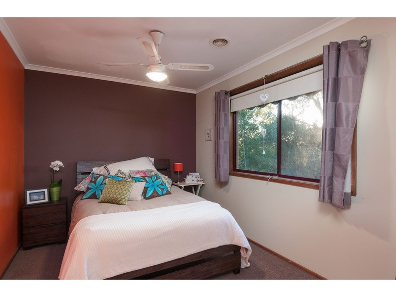 11 Walker Road, Montrose VIC 3765