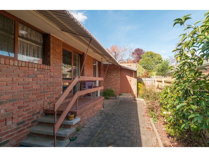 2/26 Jackson Street, Croydon VIC 3136